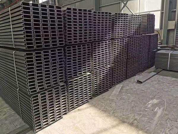 冷拉草莓视频污在线下载